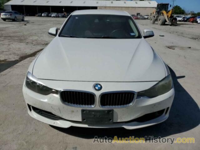 BMW 3 SERIES I, WBA3B1C53FK136055
