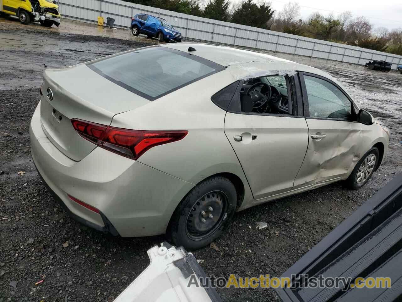 HYUNDAI ACCENT SE, 3KPC24A37JE014624