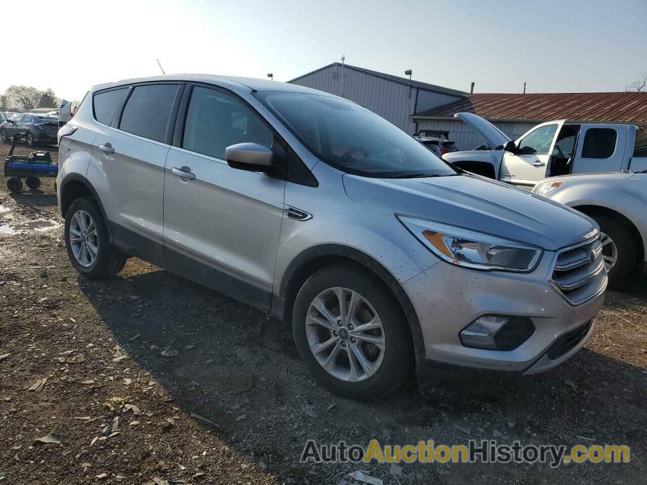 FORD ESCAPE SE, 1FMCU0GD9HUC59743