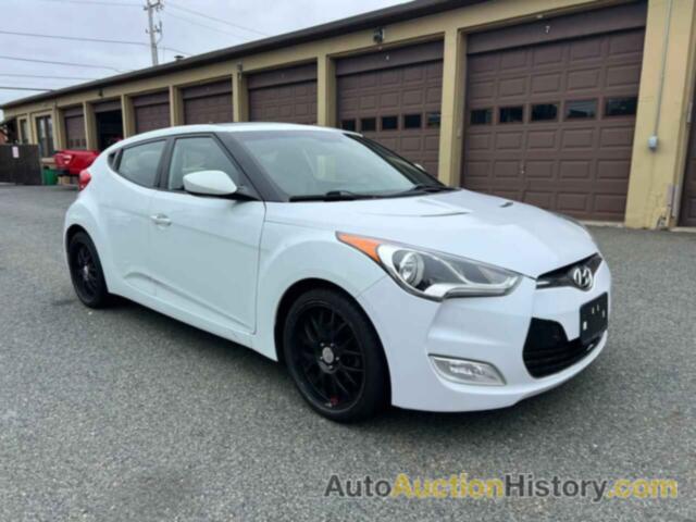 HYUNDAI VELOSTER, KMHTC6AD2DU123981