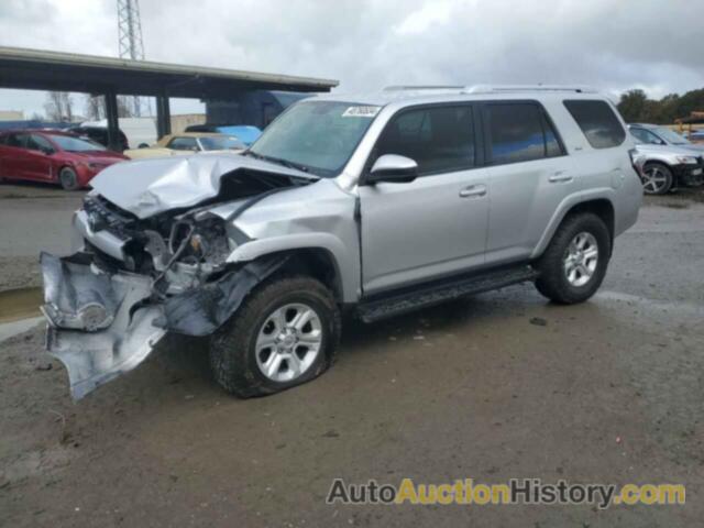 TOYOTA 4RUNNER SR5, JTEBU5JRXF5219000