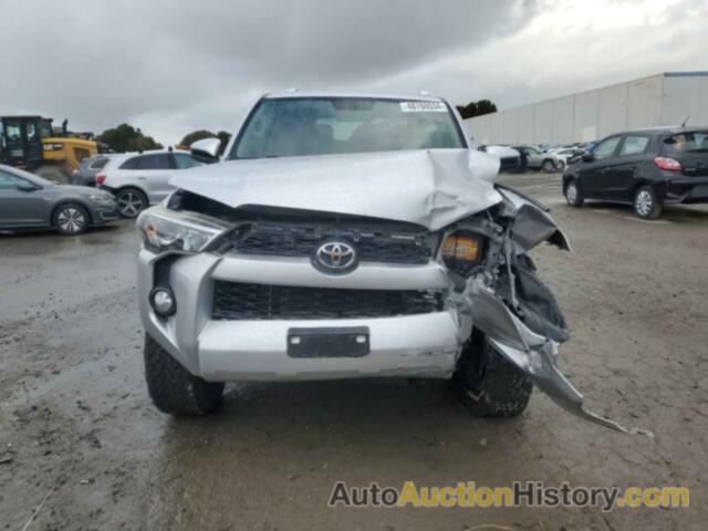 TOYOTA 4RUNNER SR5, JTEBU5JRXF5219000