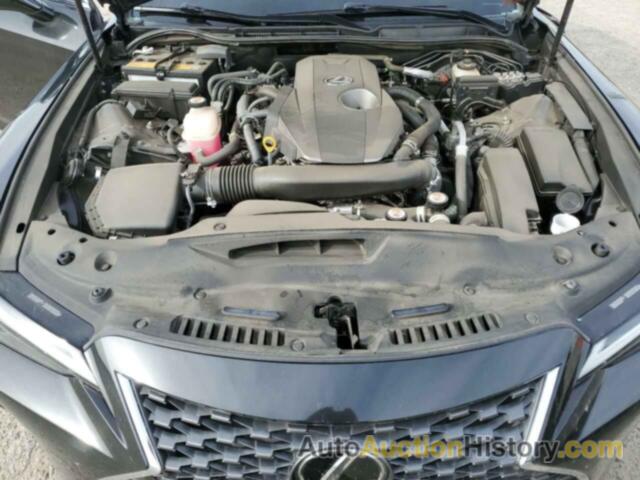 LEXUS IS 300, JTHCA1D27M5117304