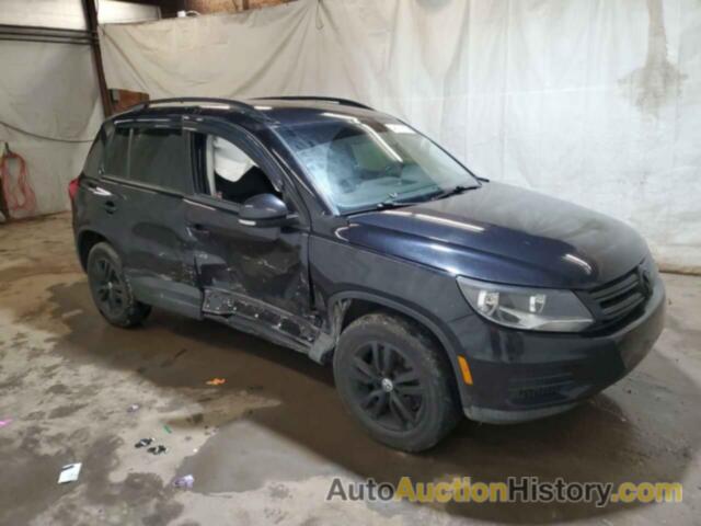 VOLKSWAGEN TIGUAN S, WVGBV7AX5GW586745