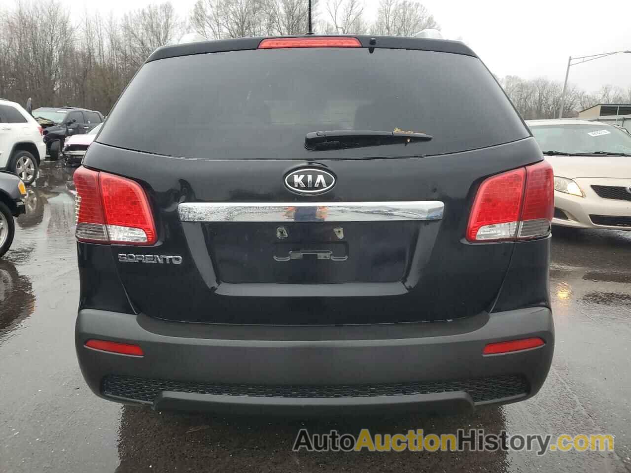 KIA SORENTO BASE, 5XYKT4A26CG287432