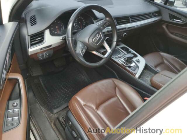 AUDI Q7 PREMIUM, WA1AHAF73KD021390