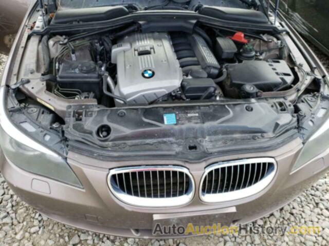 BMW 5 SERIES XIT, WBANN73556CN03289