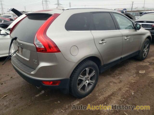 VOLVO XC60 T6, YV4902DZ3C2322228