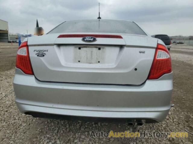 FORD FUSION SE, 3FAHP0HA8CR145261