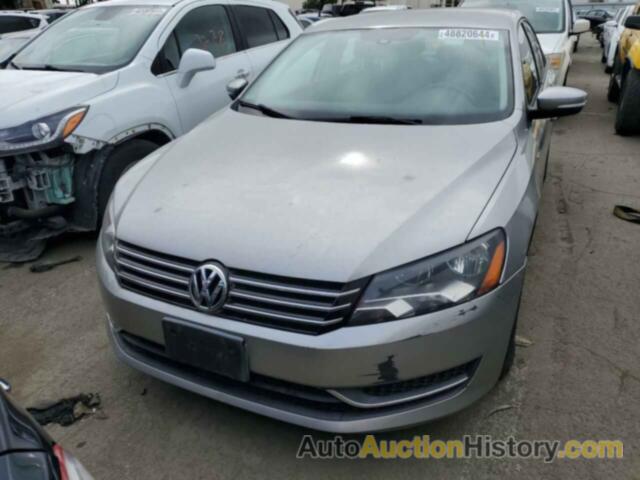 VOLKSWAGEN PASSAT S, 1VWAT7A36EC075592