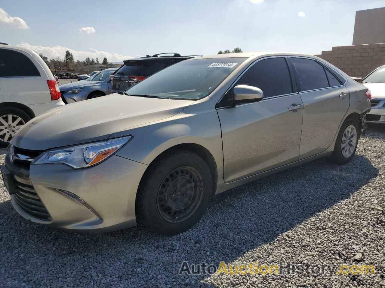 TOYOTA CAMRY LE, 4T4BF1FK3FR503448