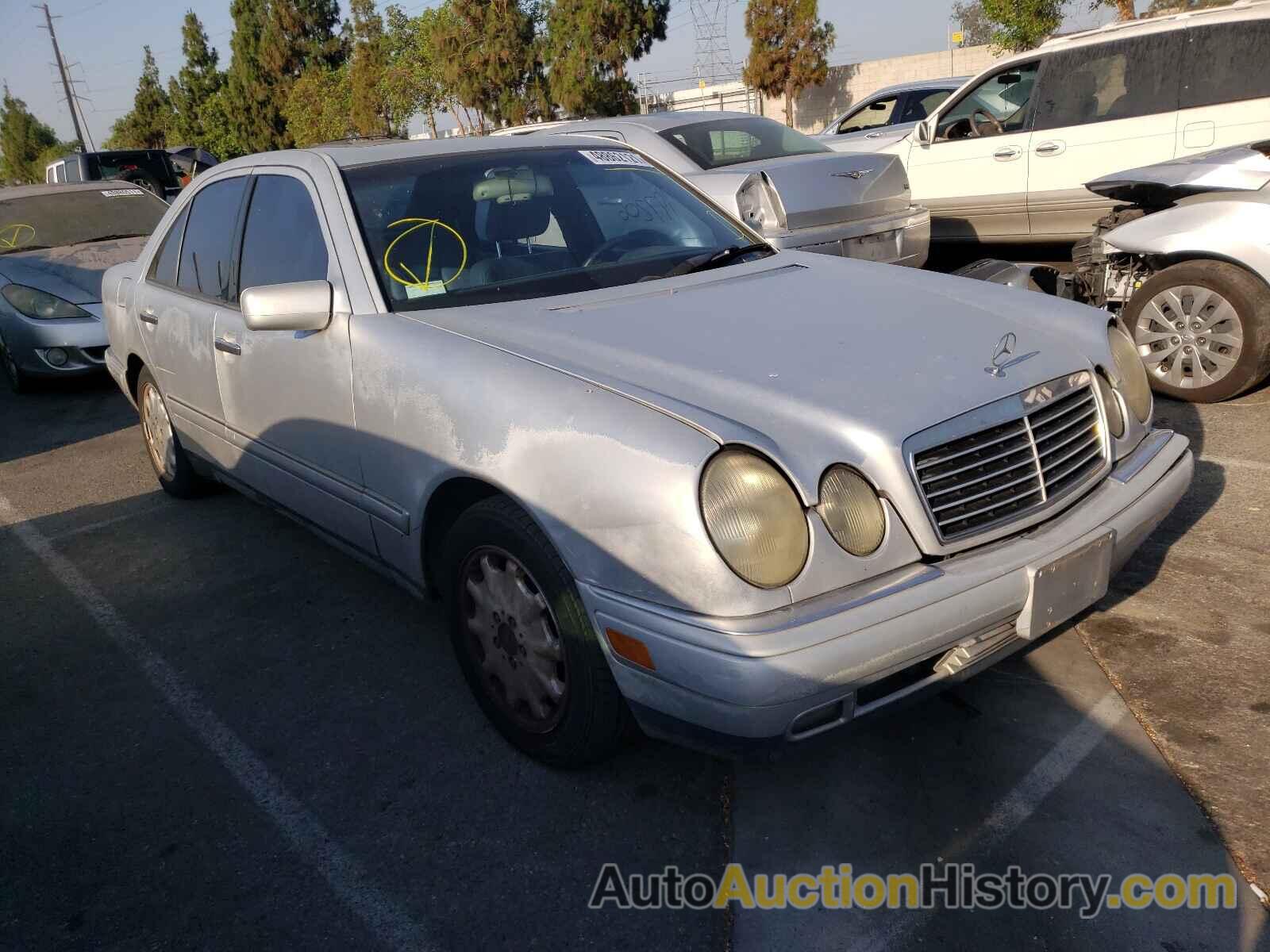 1997 MERCEDES-BENZ E CLASS 320, WDBJF55F5VA284044