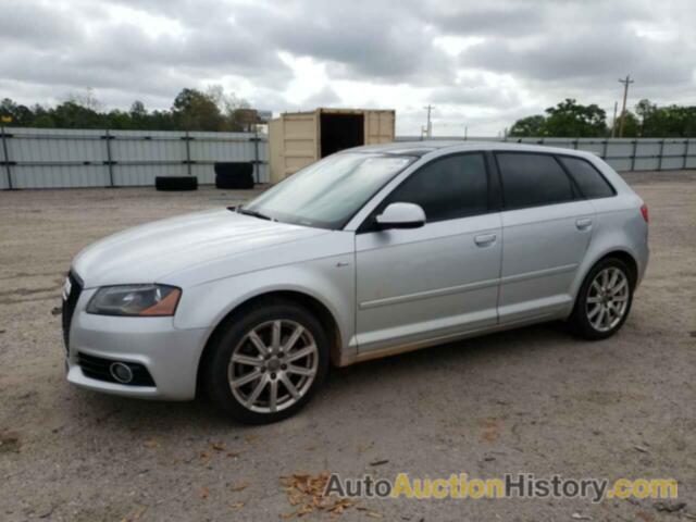 AUDI A3 PREMIUM PLUS, WAUPEAFM0DA025803