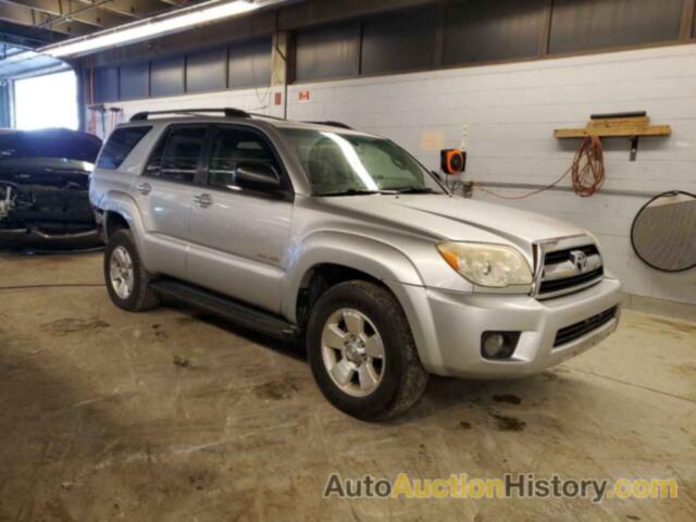 TOYOTA 4RUNNER SR5, JTEBU14R69K036445