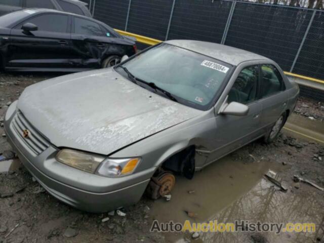 TOYOTA CAMRY LE, JT2BF22K7X0187368