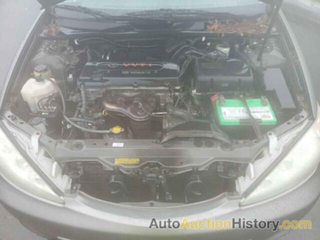 TOYOTA CAMRY LE, 4T1BE32KX5U957547