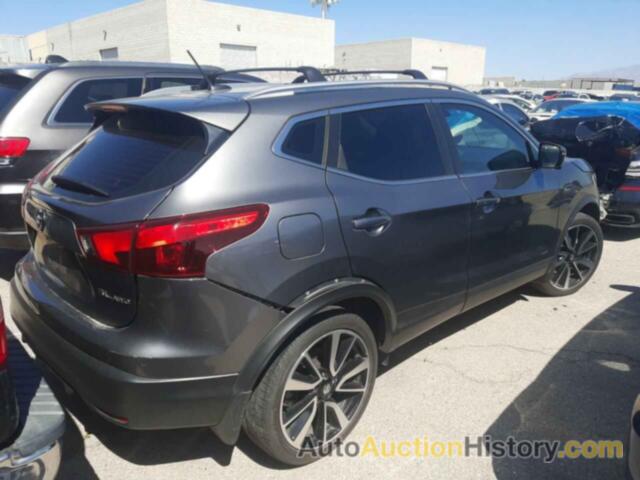 NISSAN ROGUE S, JN1BJ1CR5HW115372