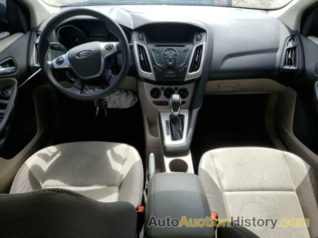 FORD FOCUS SE, 1FADP3K21EL247357