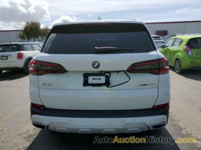 BMW X5 XDRIVE45E, 5UXTA6C08P9P19901