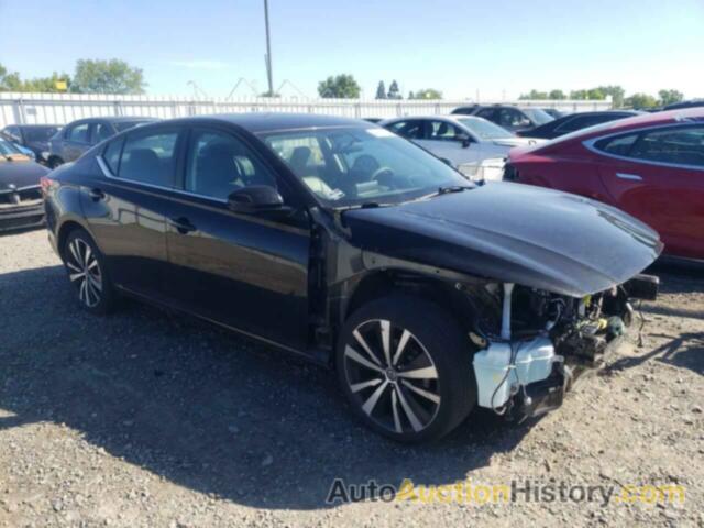 NISSAN ALTIMA SR, 1N4BL4CW0KN301273