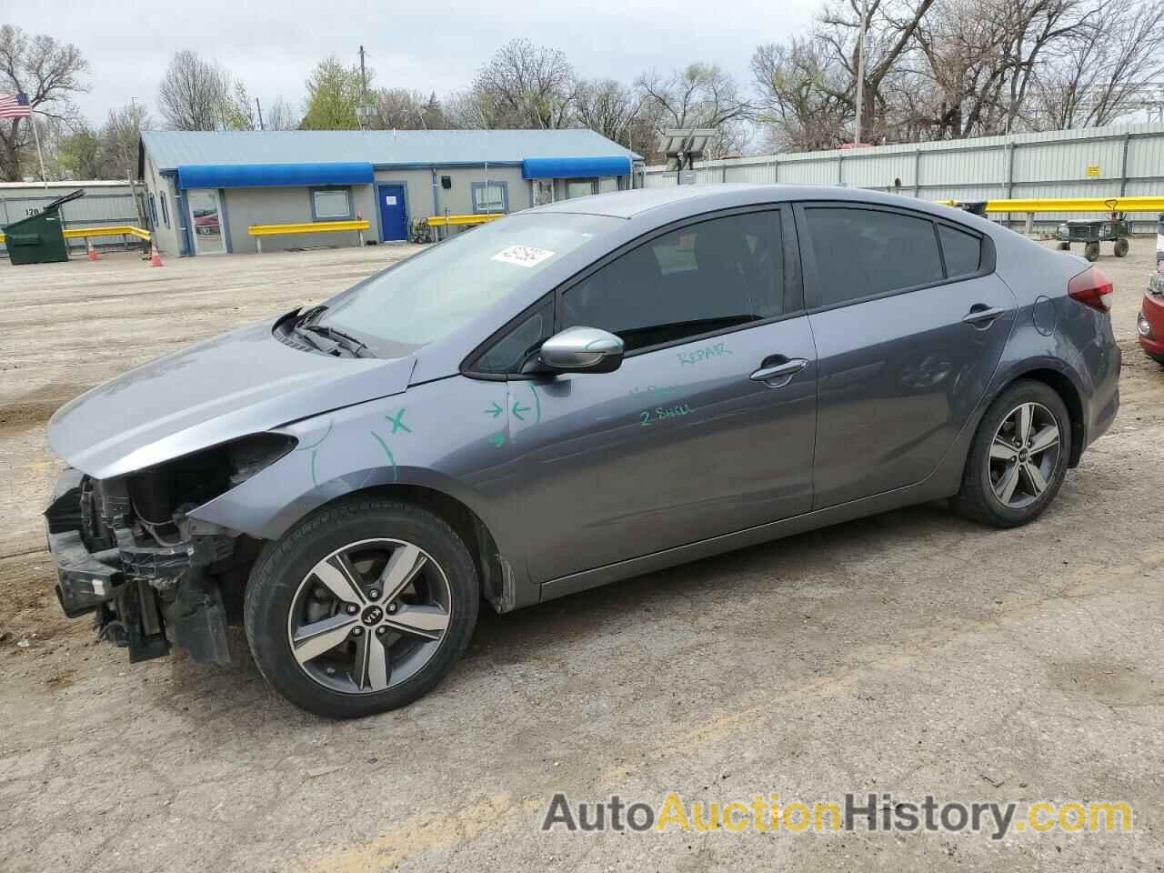 KIA FORTE LX, 3KPFL4A7XJE224924