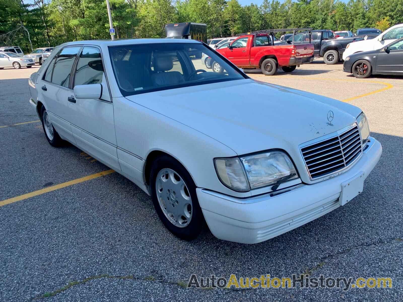 1999 MERCEDES-BENZ S 320 320, WDBGA33G7XA428124