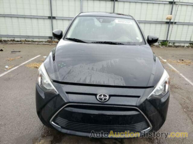 TOYOTA SCION, 3MYDLBZV3GY132013