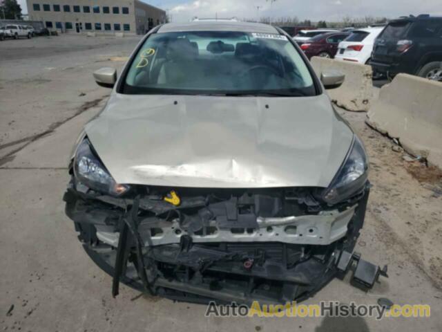 FORD FOCUS SE, 1FADP3F23JL227356