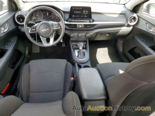 KIA FORTE LX, 3KPF24AD8PE567264