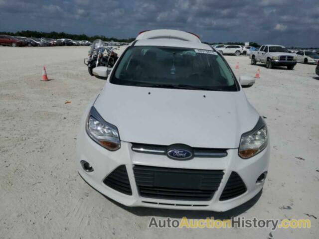 FORD FOCUS SE, 1FADP3F28EL414842