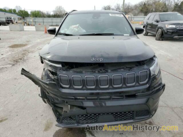 JEEP COMPASS LIMITED, 3C4NJDCB3NT158480