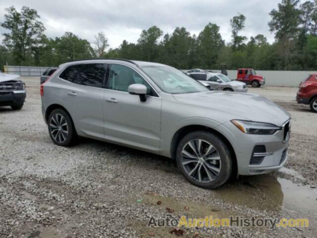 VOLVO XC60 B5 MO B5 MOMENTUM, YV4L12DK0N1058948