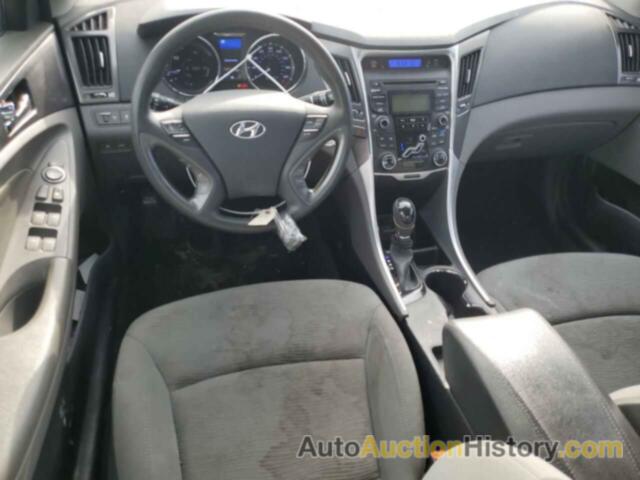 HYUNDAI SONATA HYBRID, KMHEC4A48CA038009