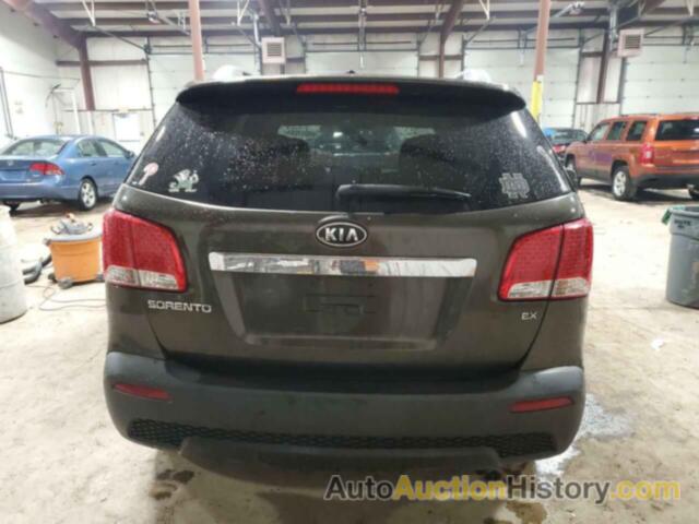 KIA SORENTO EX, 5XYKU3A15BG151631