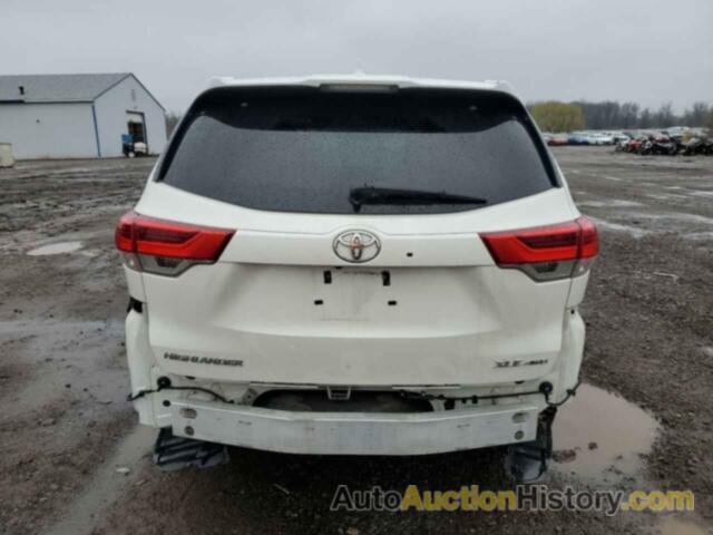 TOYOTA HIGHLANDER SE, 5TDJZRFH1JS559020