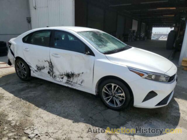 KIA FORTE LX, 3KPF24AD1PE624484