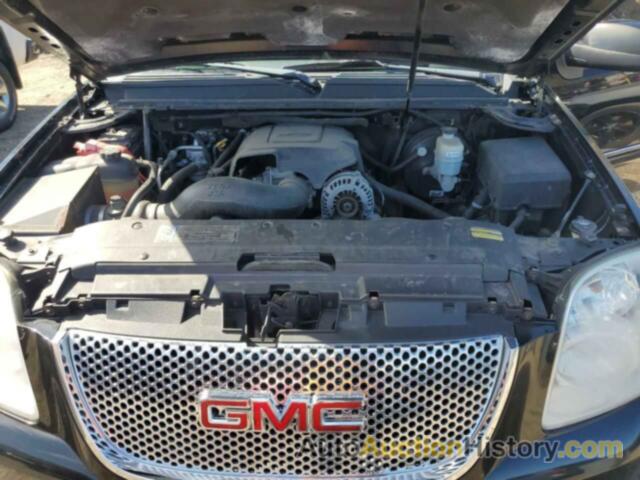 GMC YUKON DENALI, 1GKFK63878J231237