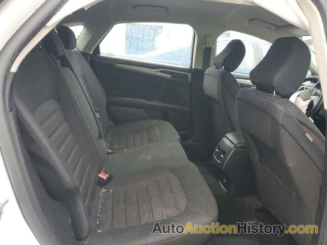 FORD FUSION SE, 3FA6P0HD8LR120247