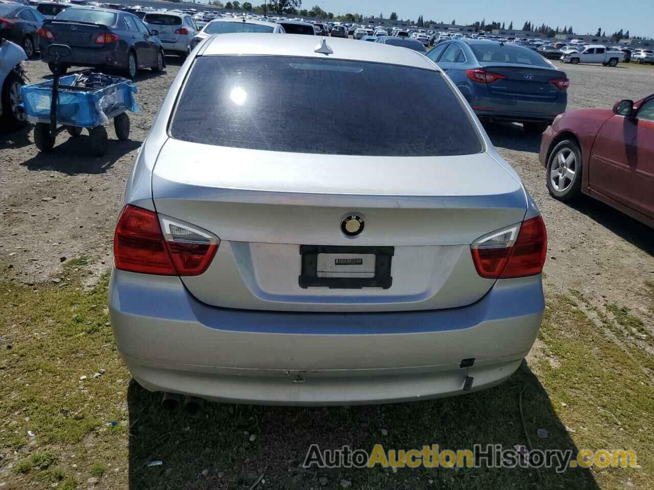 BMW 3 SERIES I, WBAVB13526KX64682