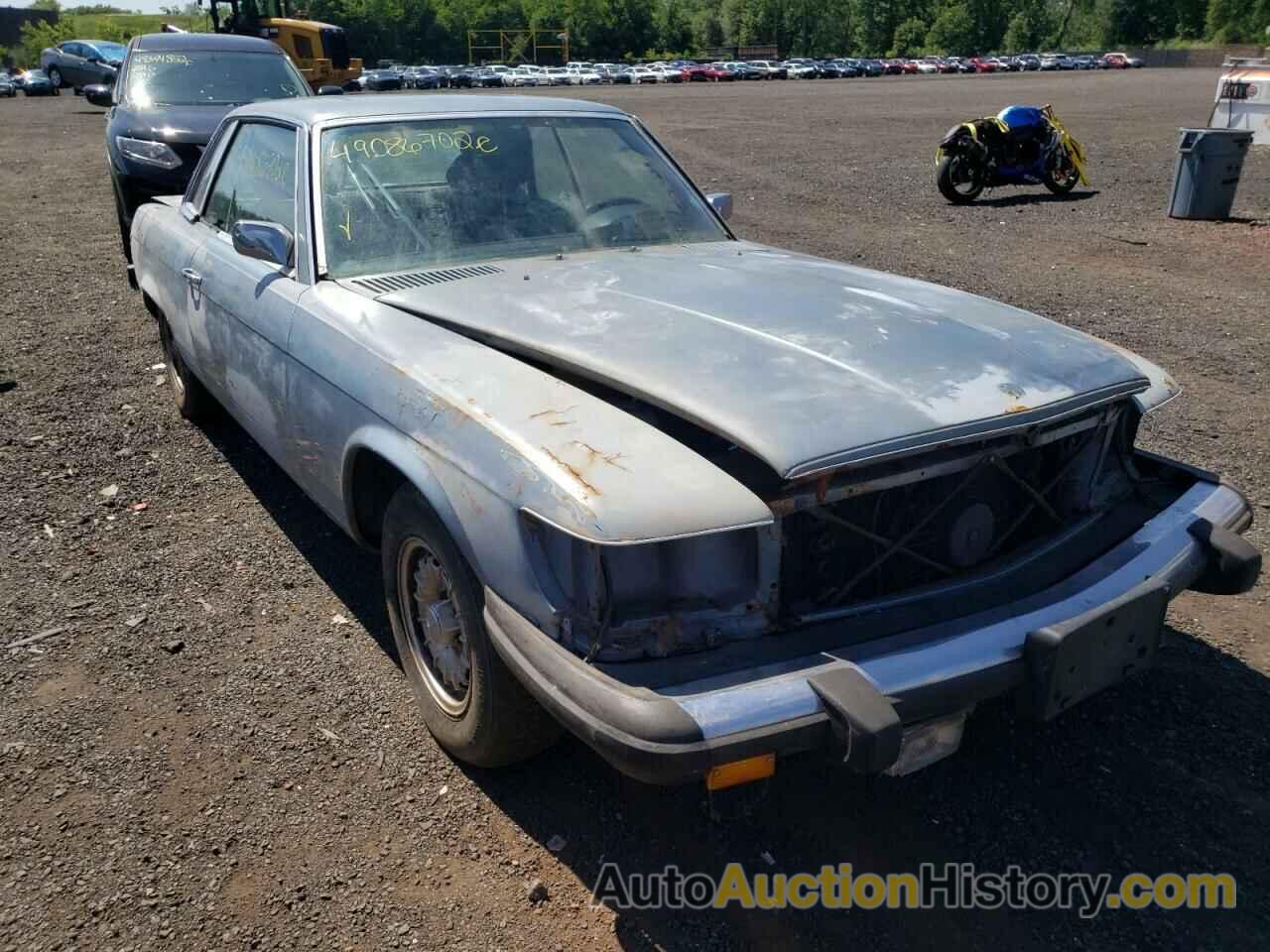 1976 MERCEDES-BENZ 400-CLASS, 10702412D11238