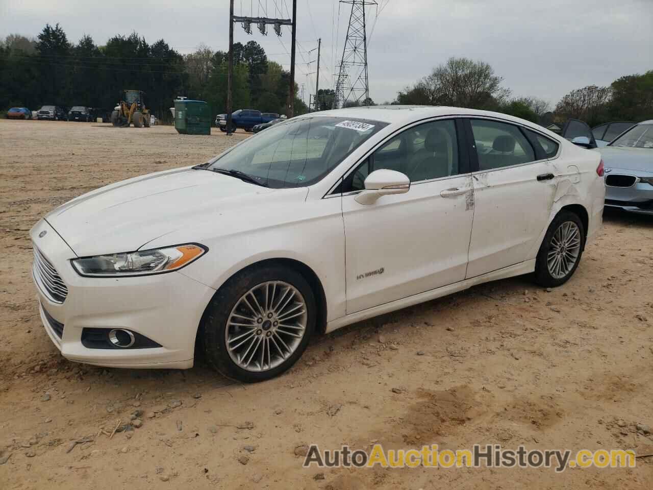 FORD FUSION SE HYBRID, 3FA6P0LU7DR336695