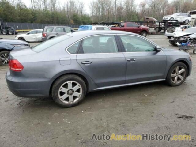 VOLKSWAGEN PASSAT SE, 1VWBT7A34EC113552