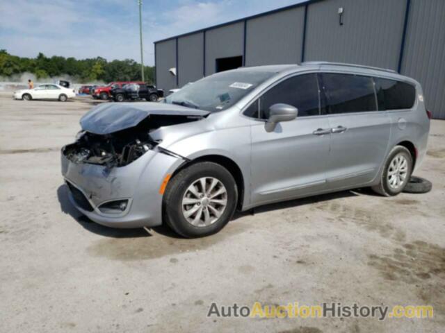 CHRYSLER PACIFICA TOURING L, 2C4RC1BG3KR583056