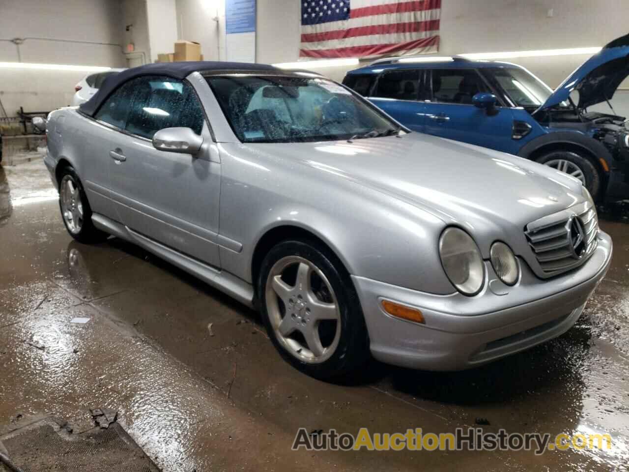 MERCEDES-BENZ CLK-CLASS 430, WDBLK70GX2T111314