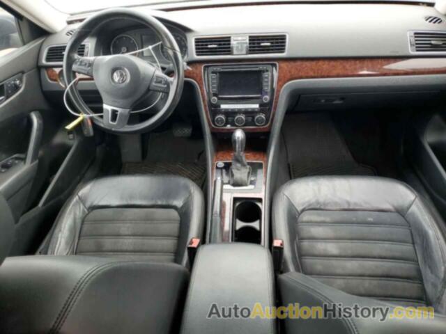 VOLKSWAGEN PASSAT SEL, 1VWCN7A39CC058009