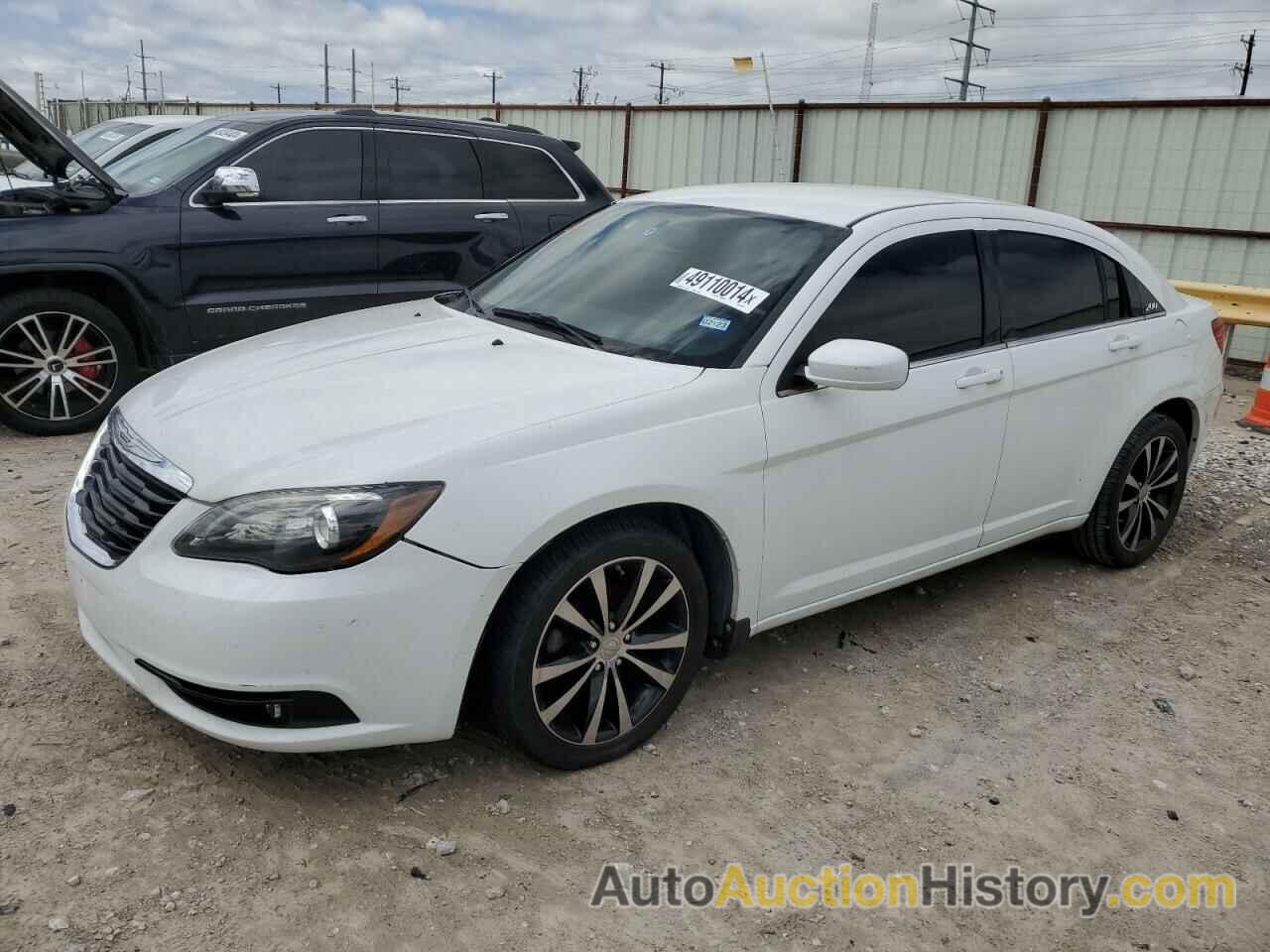 CHRYSLER 200 TOURING, 1C3CCBBB2DN627603