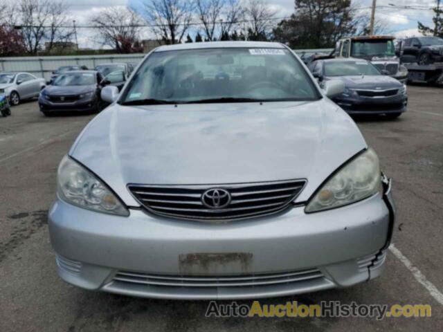 TOYOTA CAMRY LE, 4T1BE32KX5U100659