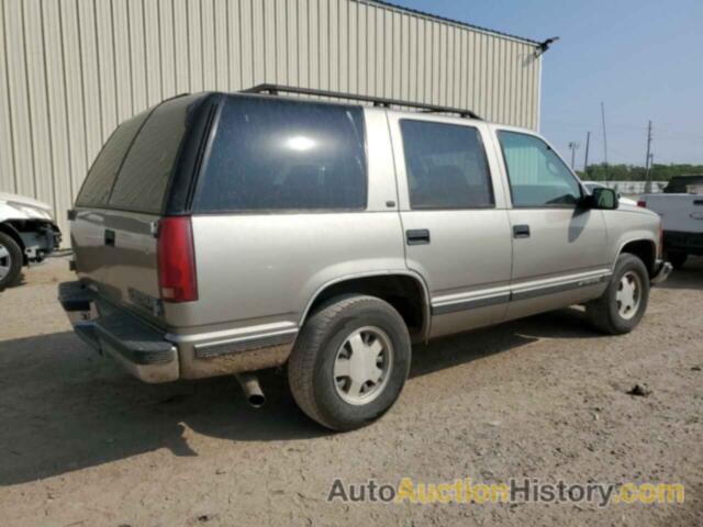 CHEVROLET TAHOE C1500, 1GNEC13R3XJ561124