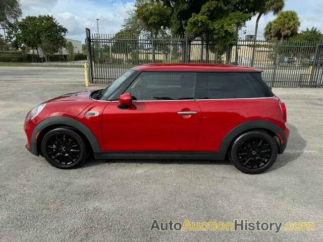 MINI COOPER, WMWXP5C50J2G63900