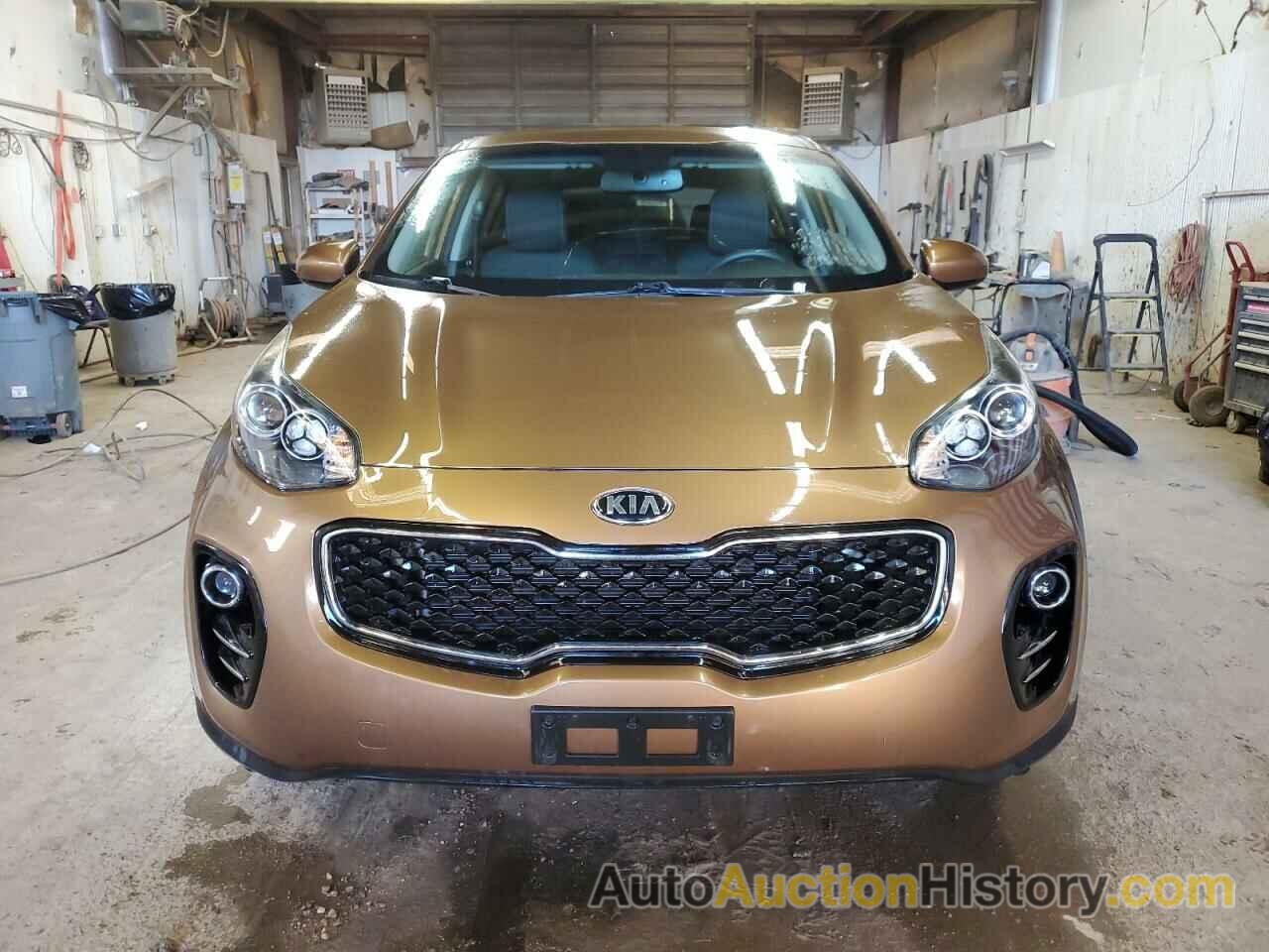 KIA SPORTAGE LX, KNDPMCAC9H7224660